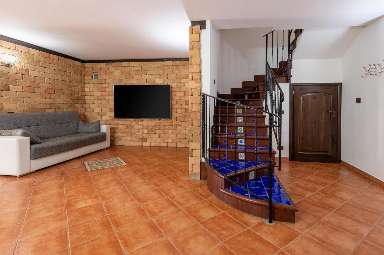 Alelida Villa Con Piscina Cinisi Exterior foto